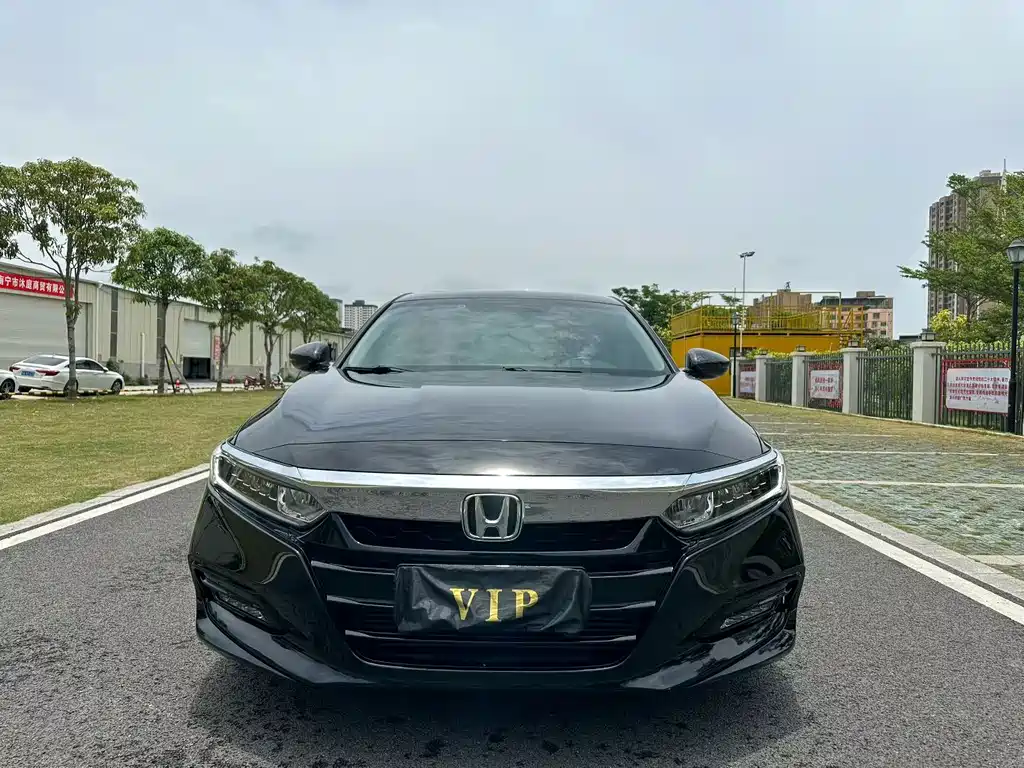 Honda Accord 2020 — фото 2
