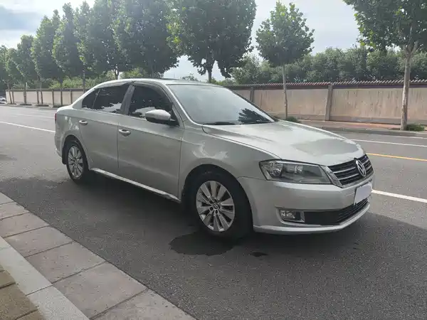 Volkswagen Lavida 2013