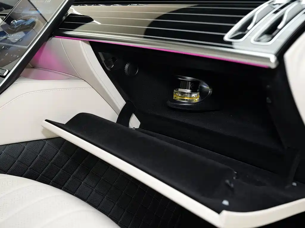 Mercedes-Benz S-Class 2023 — фото 7