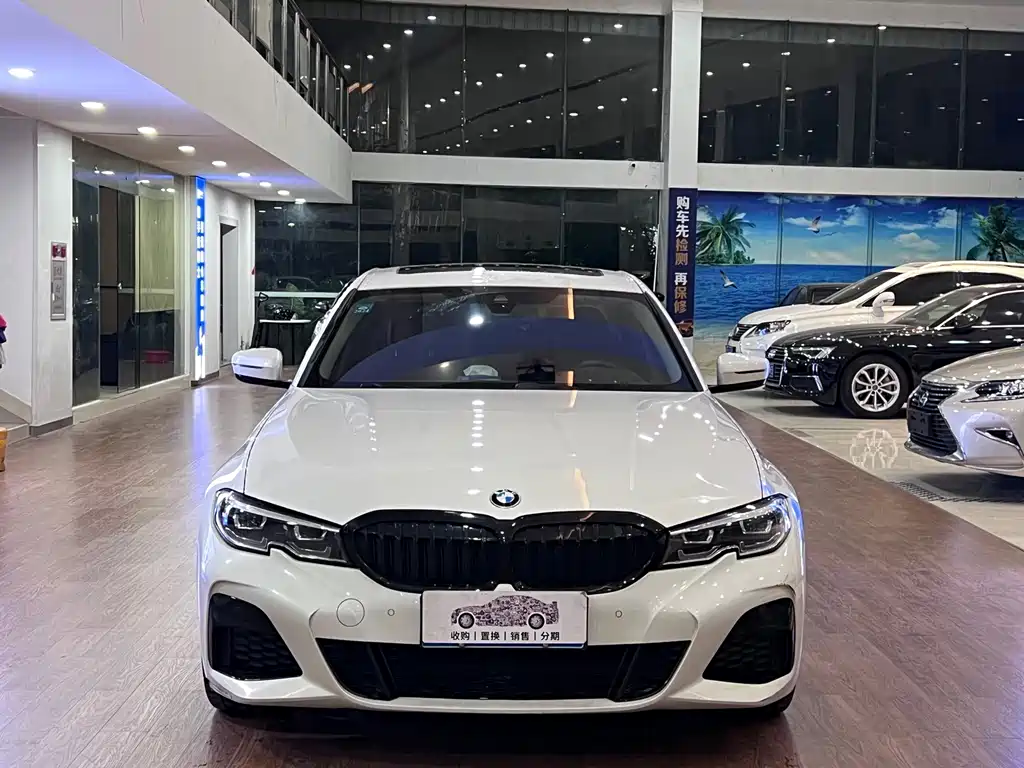 BMW 3 Series 2022