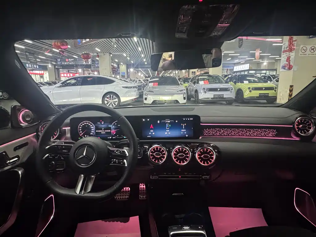 Mercedes-Benz CLA 2025 — фото 18