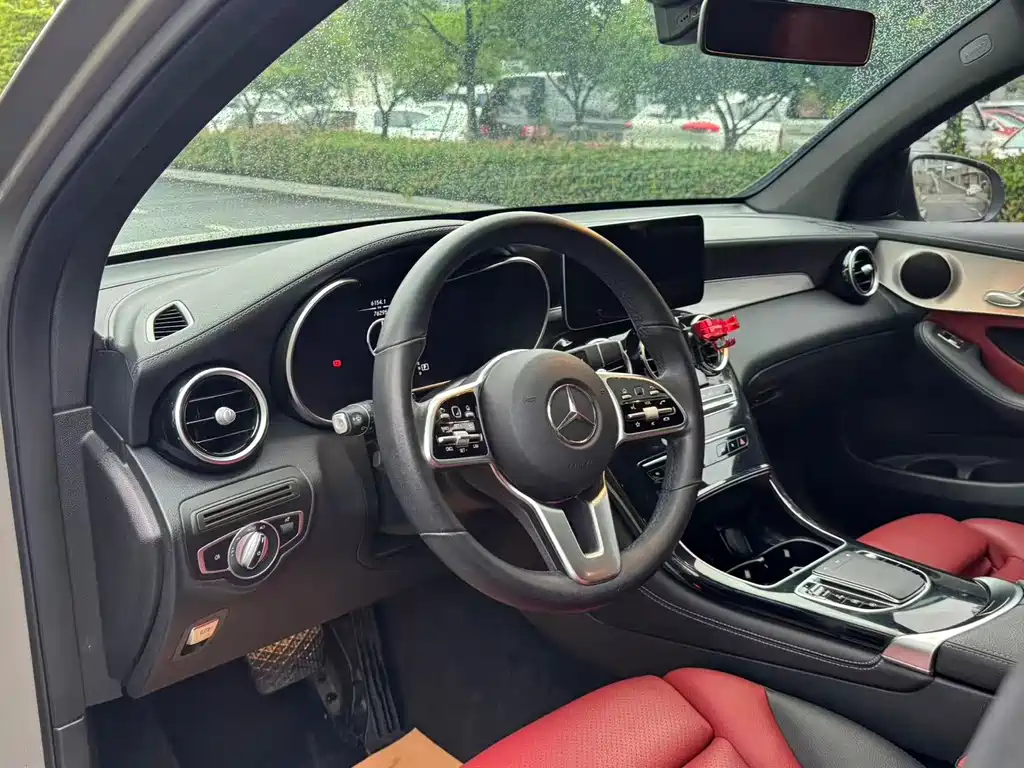 Mercedes-Benz GLC Coupe 2020 — фото 10