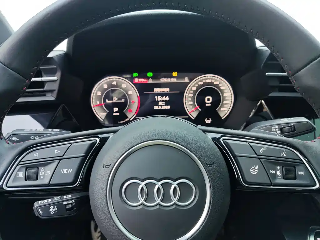 Audi A3 2022 — фото 18