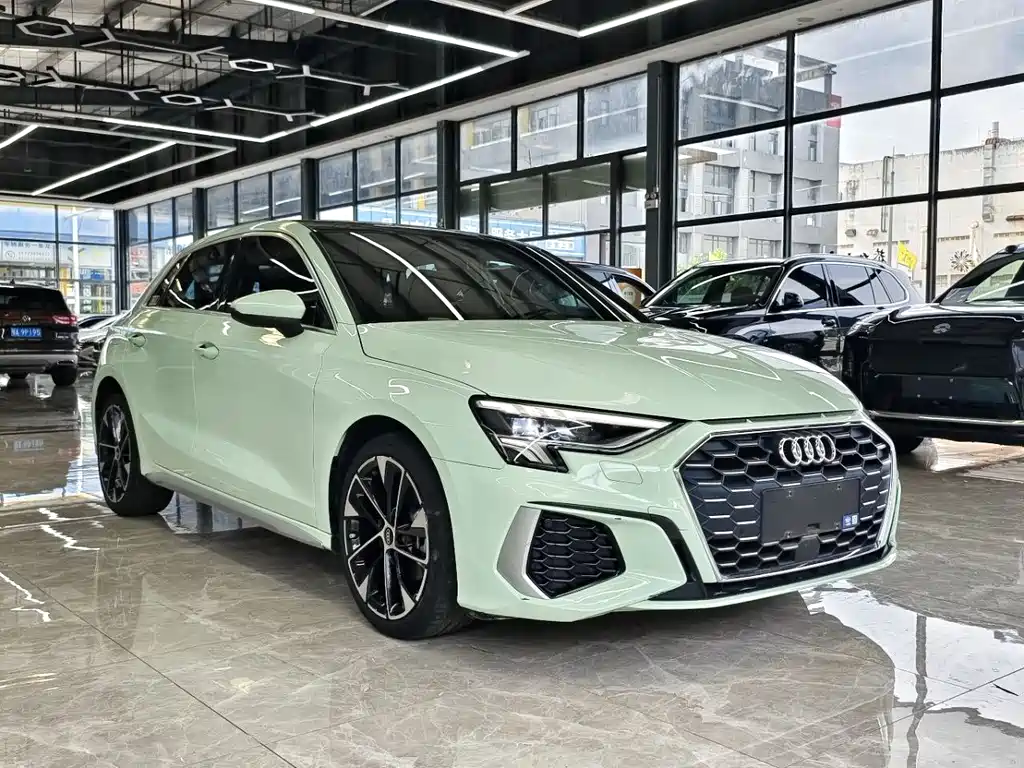 Audi A3 2023 — фото 14