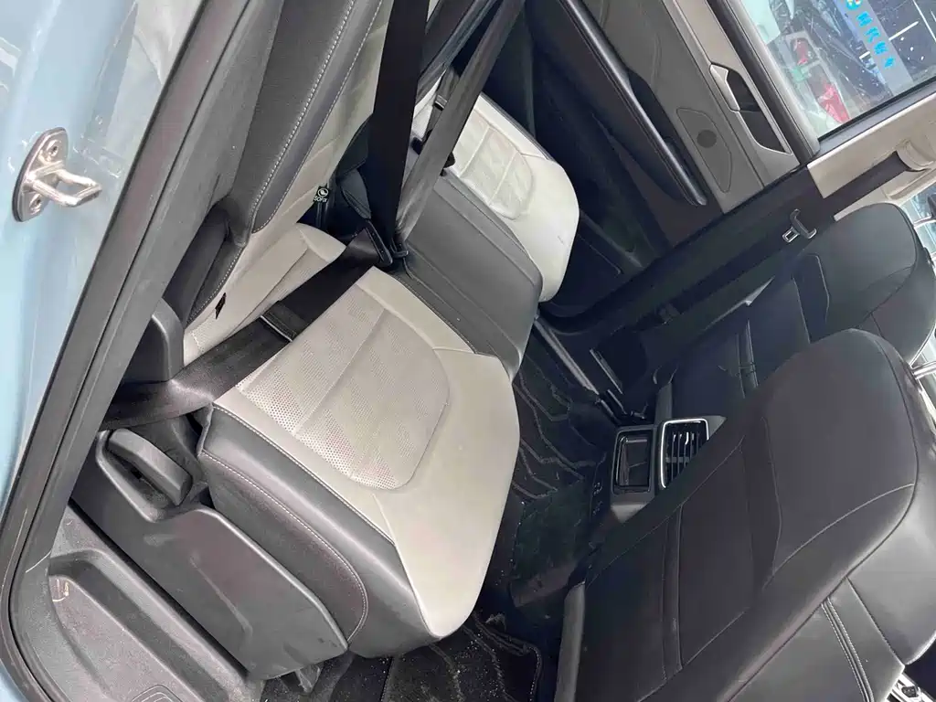 Volkswagen Tavendor 2023
