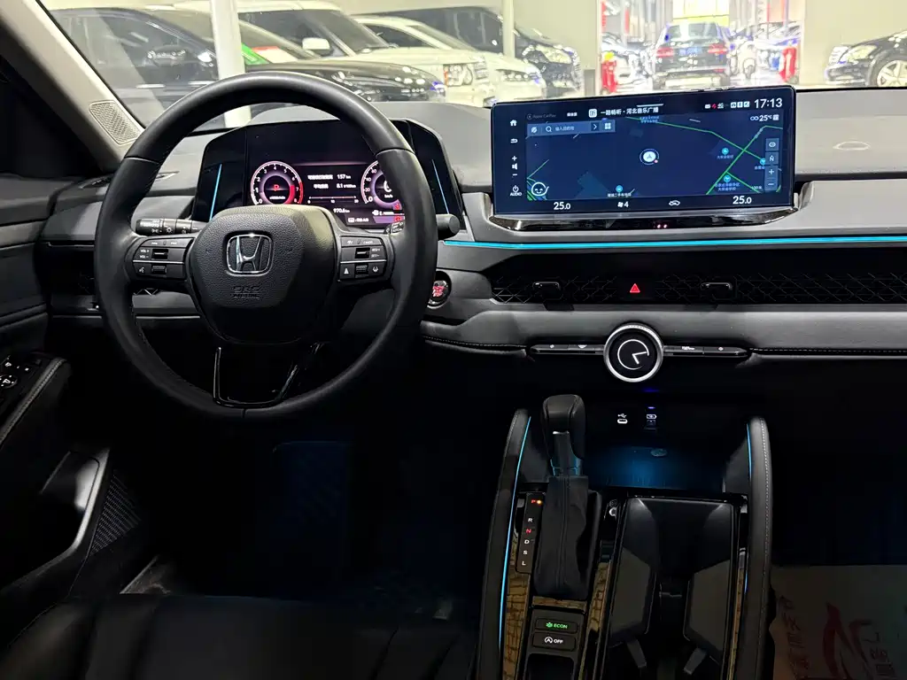 Honda Accord 2024 — фото 15