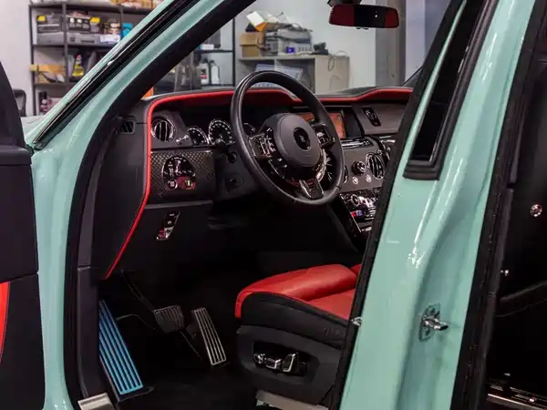 Rolls-Royce Cullinan 2020
