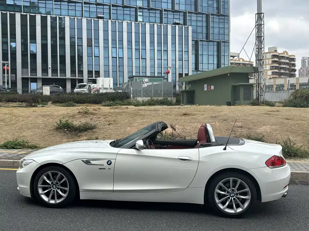 BMW Z4 2016 — фото 17