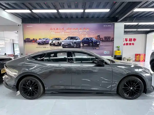 Changan UNI-V 2024