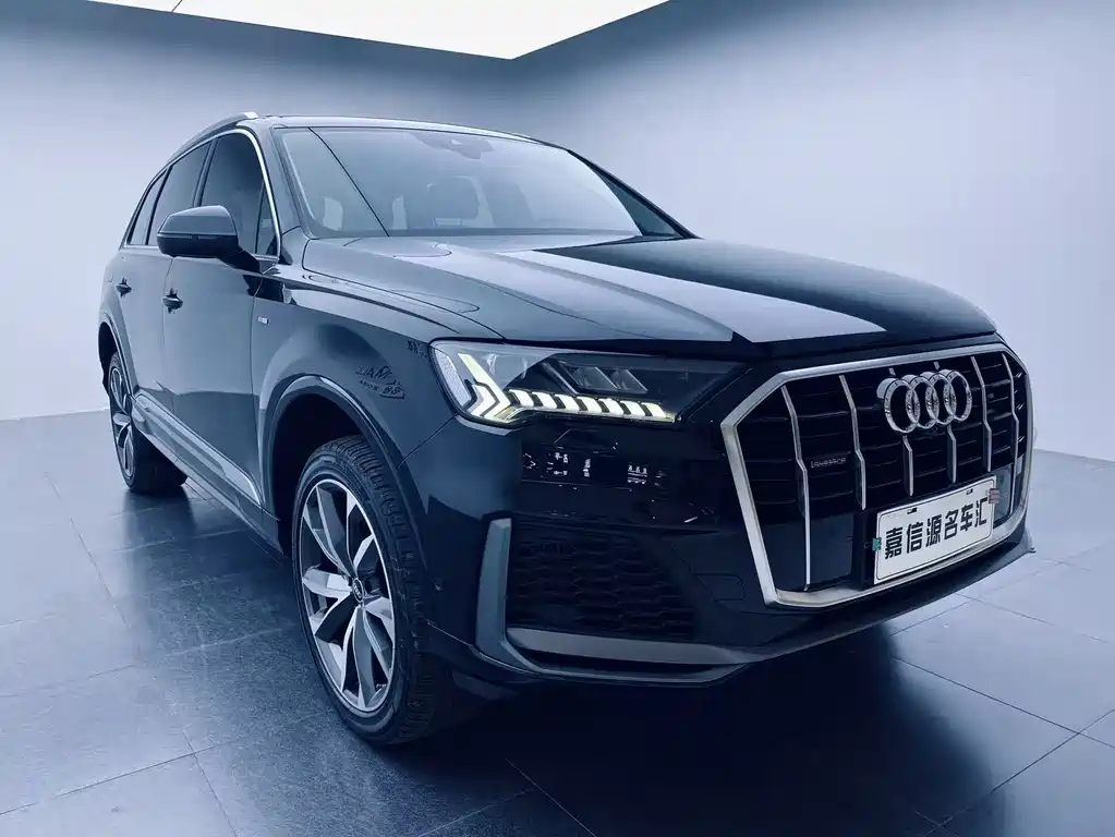Audi Q7 2021 — фото 2