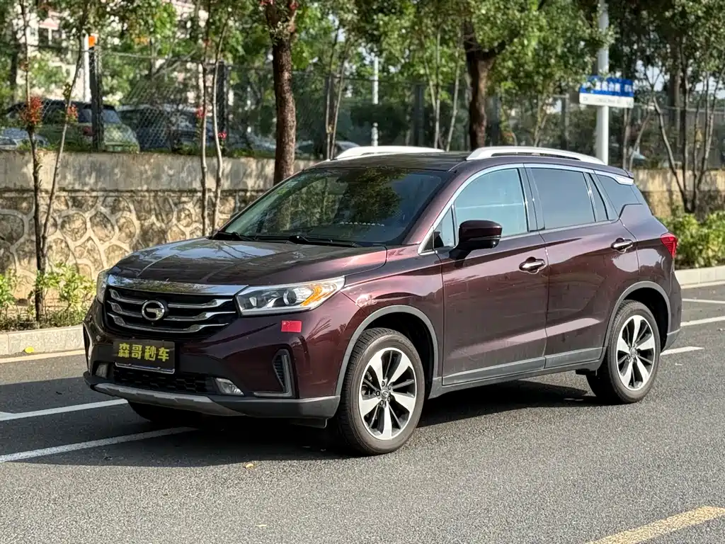 GAC Motor Trumpchi GS4 2018 — фото 1