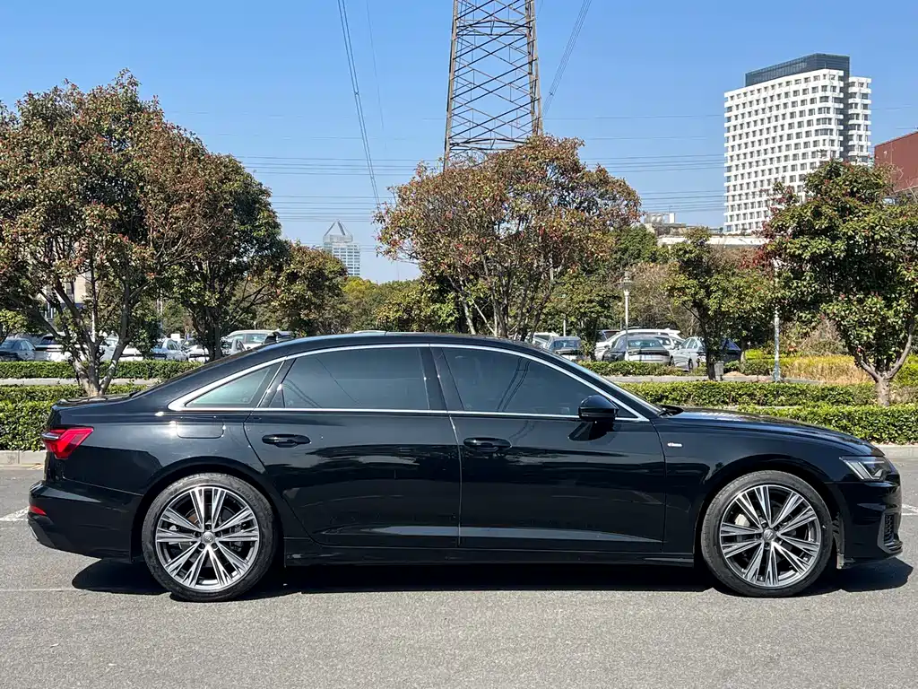 Audi A6L 2021 — фото 10