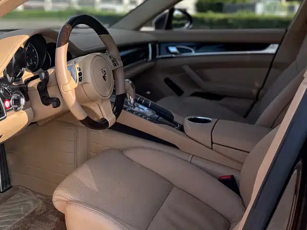 Porsche Panamera 2014