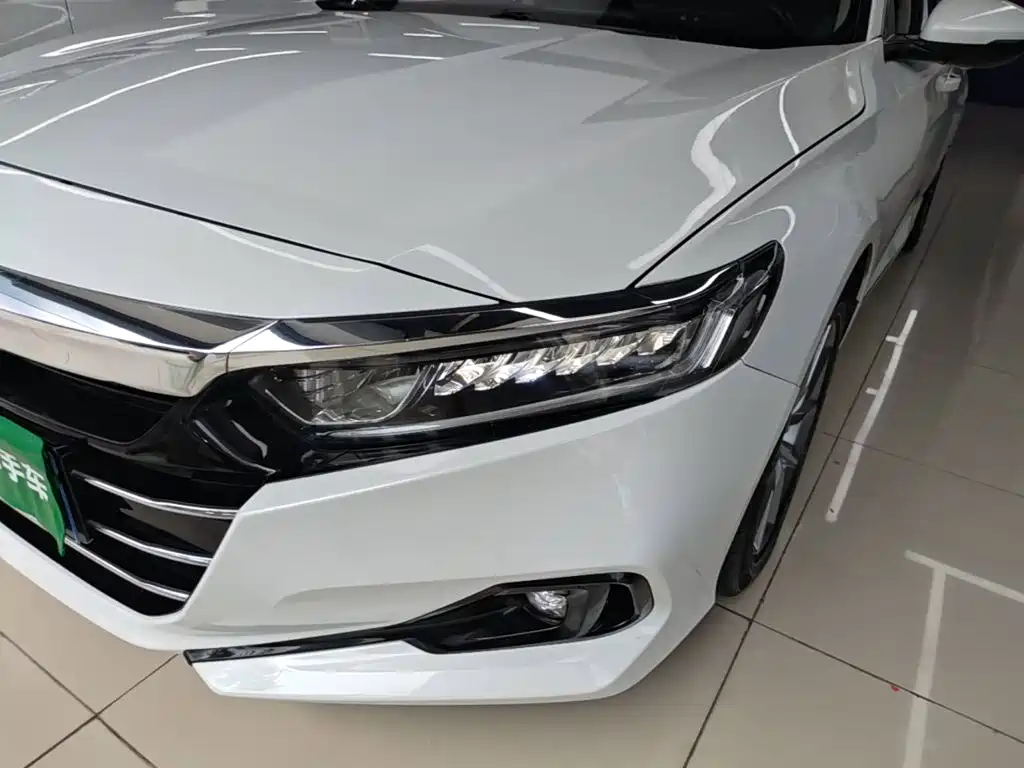 Honda Accord 2021 — фото 24