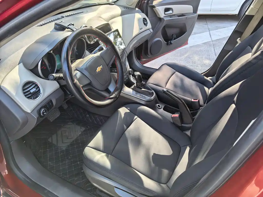 Chevrolet Cruze 2016 — фото 11