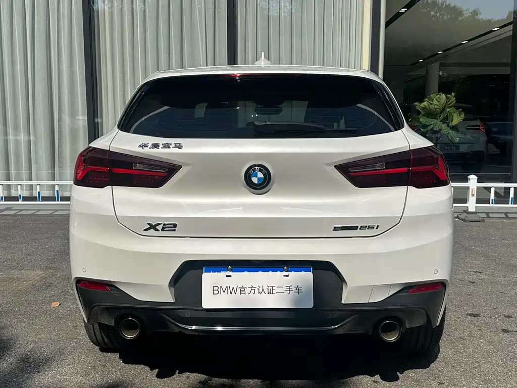 BMW X2 2023 — фото 5