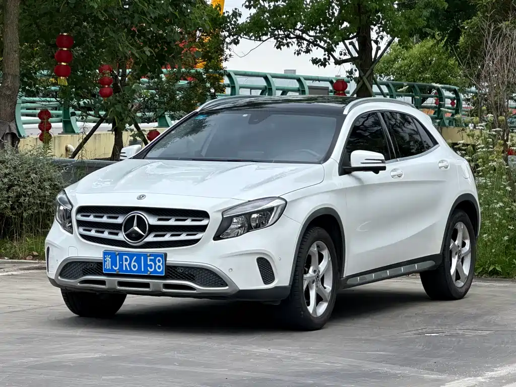 Mercedes-Benz GLA 2018