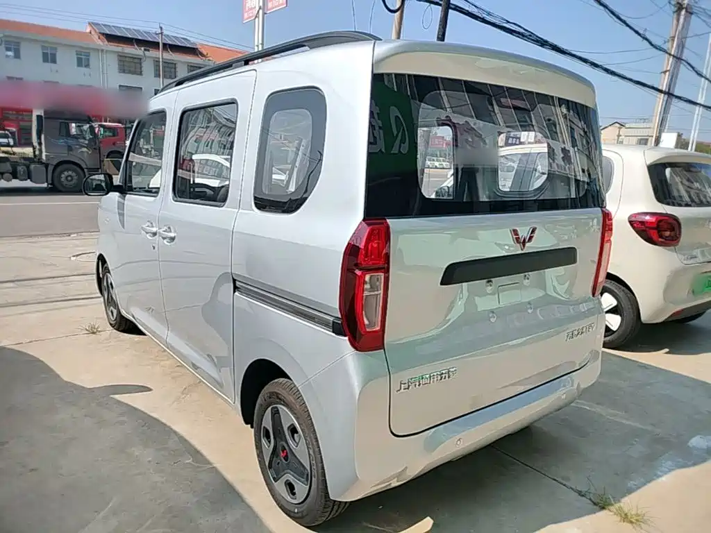 Wuling Zhiguang New Energy 2026 — фото 5