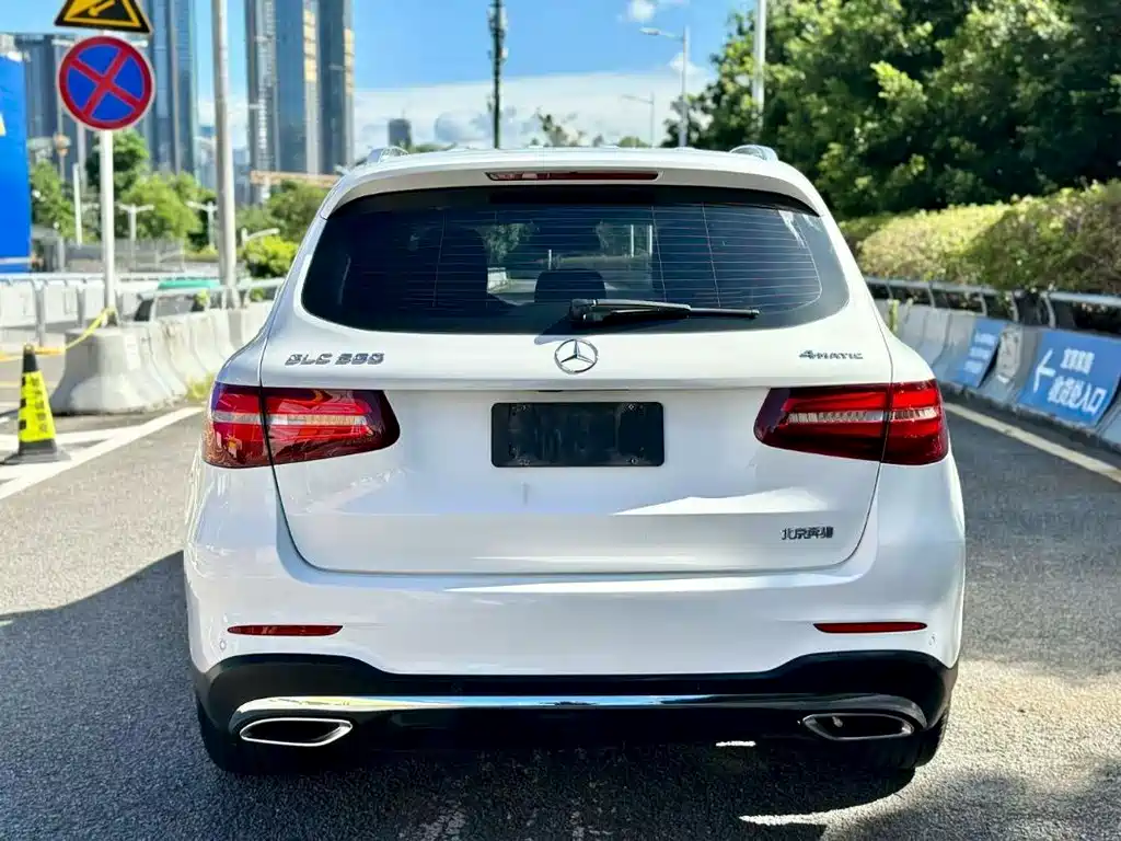 Mercedes-Benz GLC 2018 — фото 9