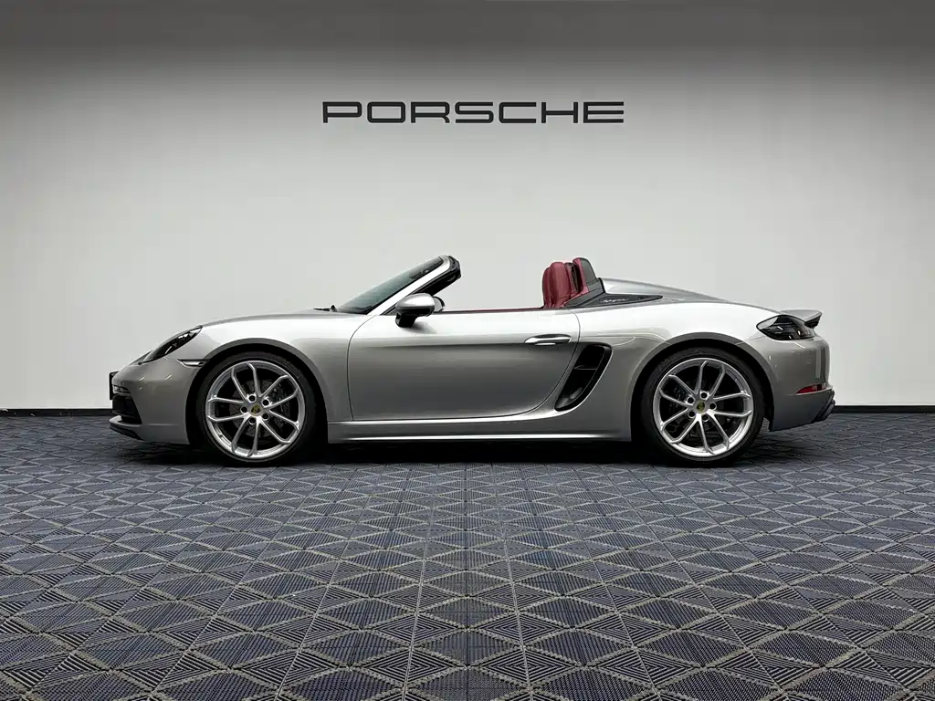 Porsche 718 2023 — фото 7