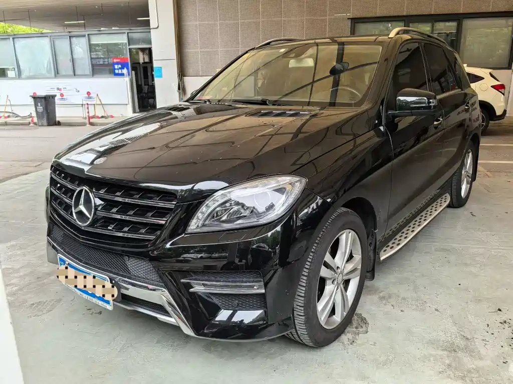 Mercedes-Benz M-Class 2014
