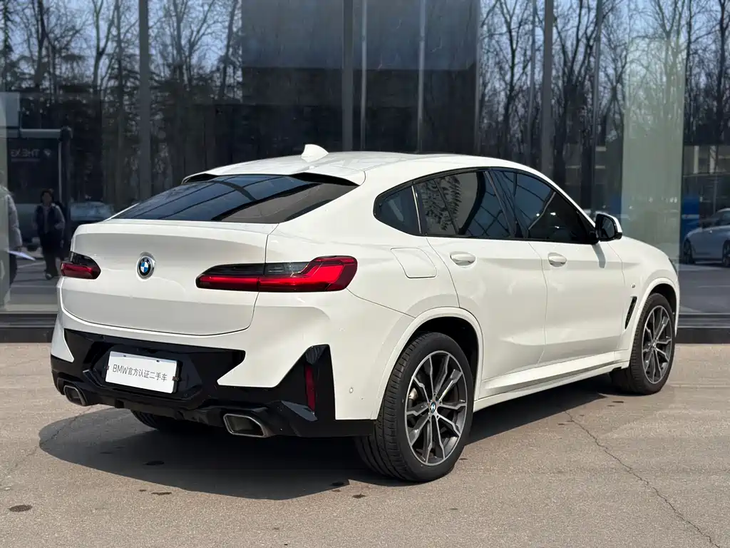 BMW X4 2023 — фото 4