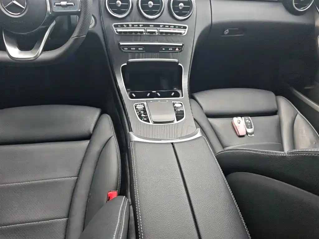 Mercedes-Benz C-Class 2020 — фото 14