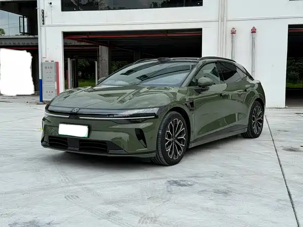 Zeekr 007GT 2025
