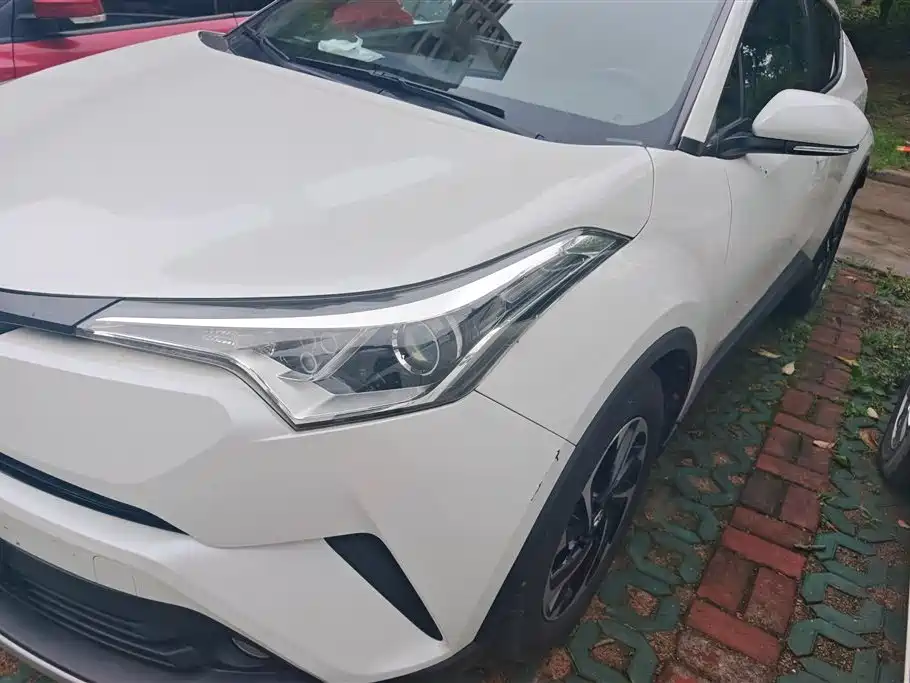 Toyota IZOA 2019 — фото 5