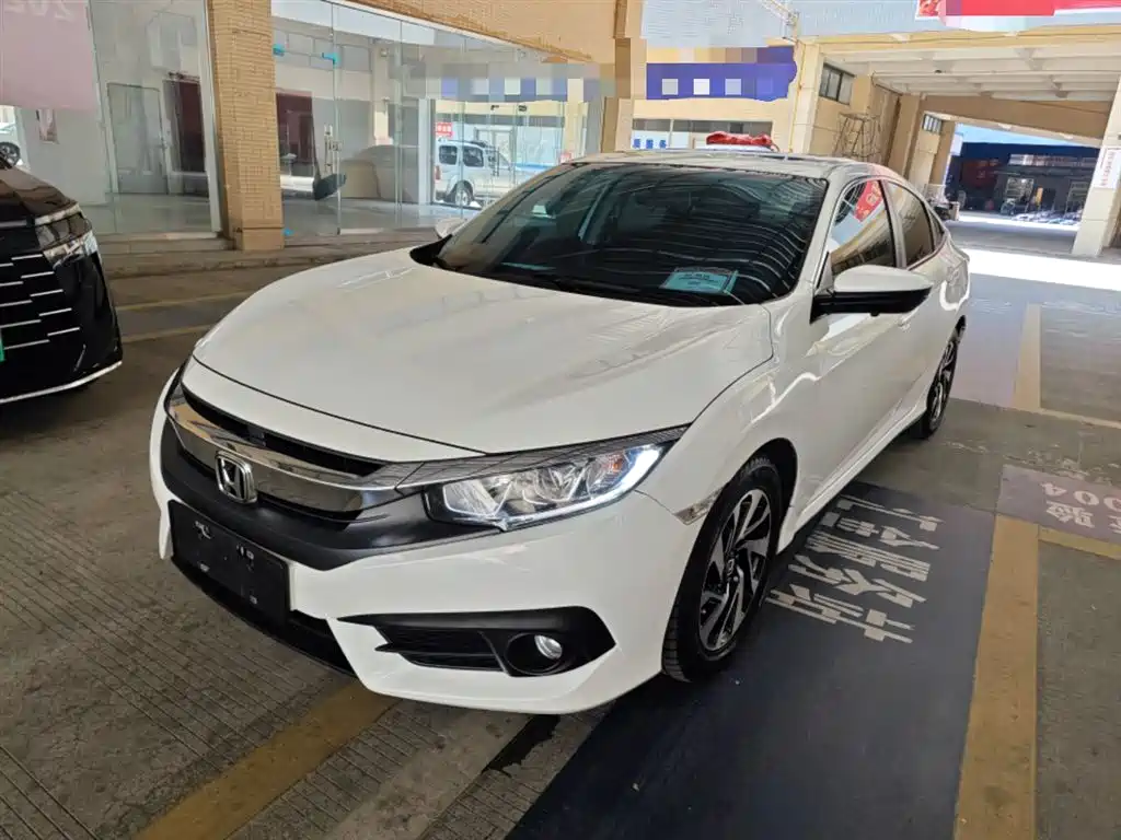 Honda Civic 2018 — фото 2