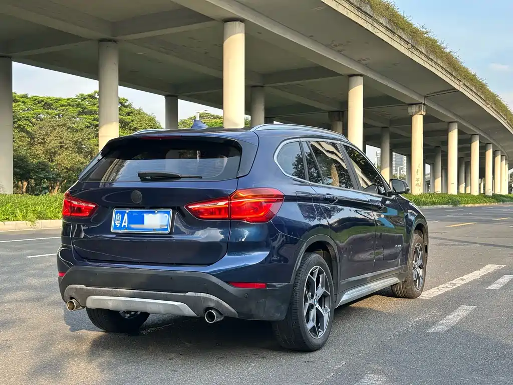 BMW X1 2018 — фото 18