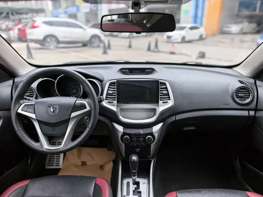 Changan Eado XT 2014 — фото 4