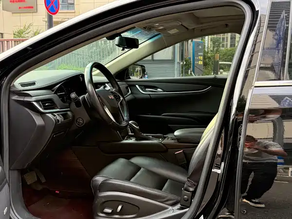 Cadillac XTS 2018