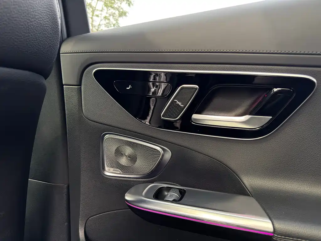 Mercedes-Benz C-Class 2021 — фото 15