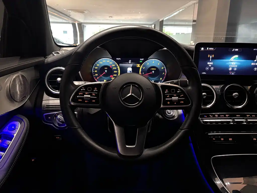 Mercedes-Benz GLC Coupe 2021 — фото 16