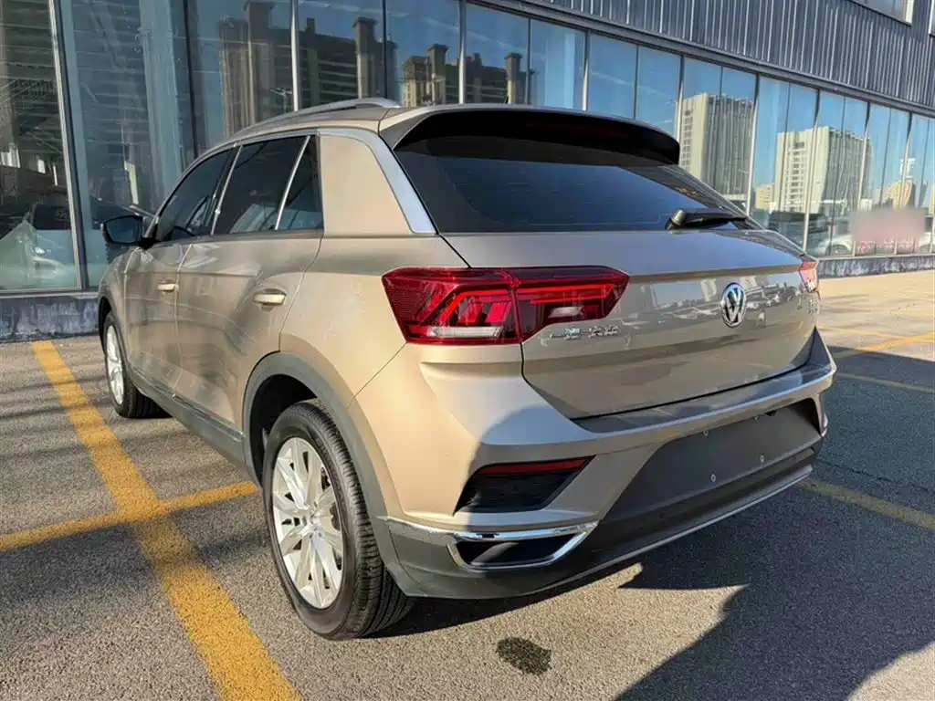 Volkswagen T-Roc 2019 — фото 12
