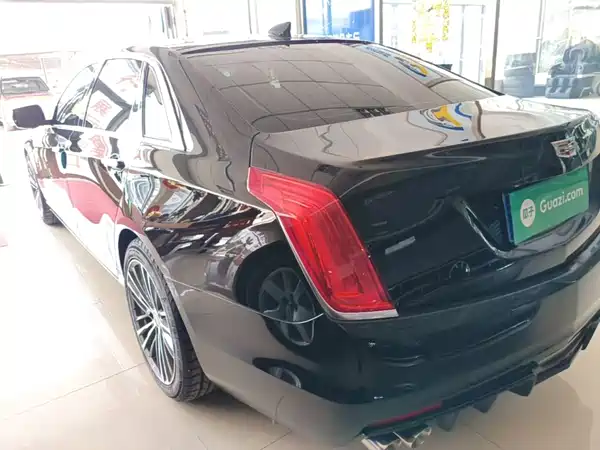 Cadillac CT6 2016