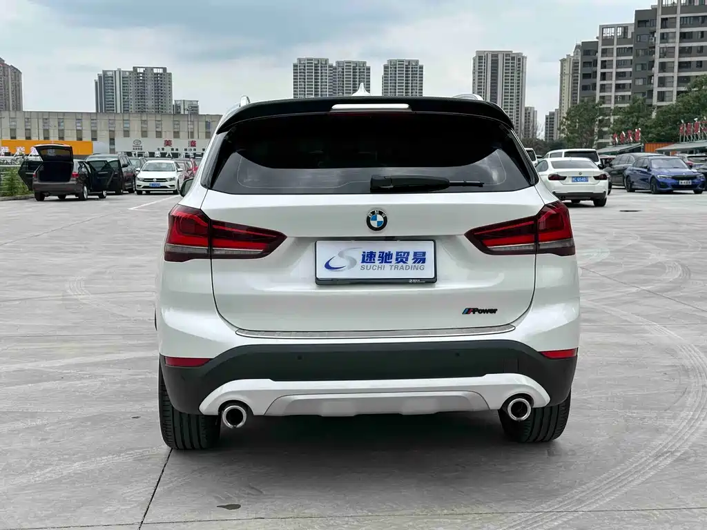 BMW X1 2022 — фото 5