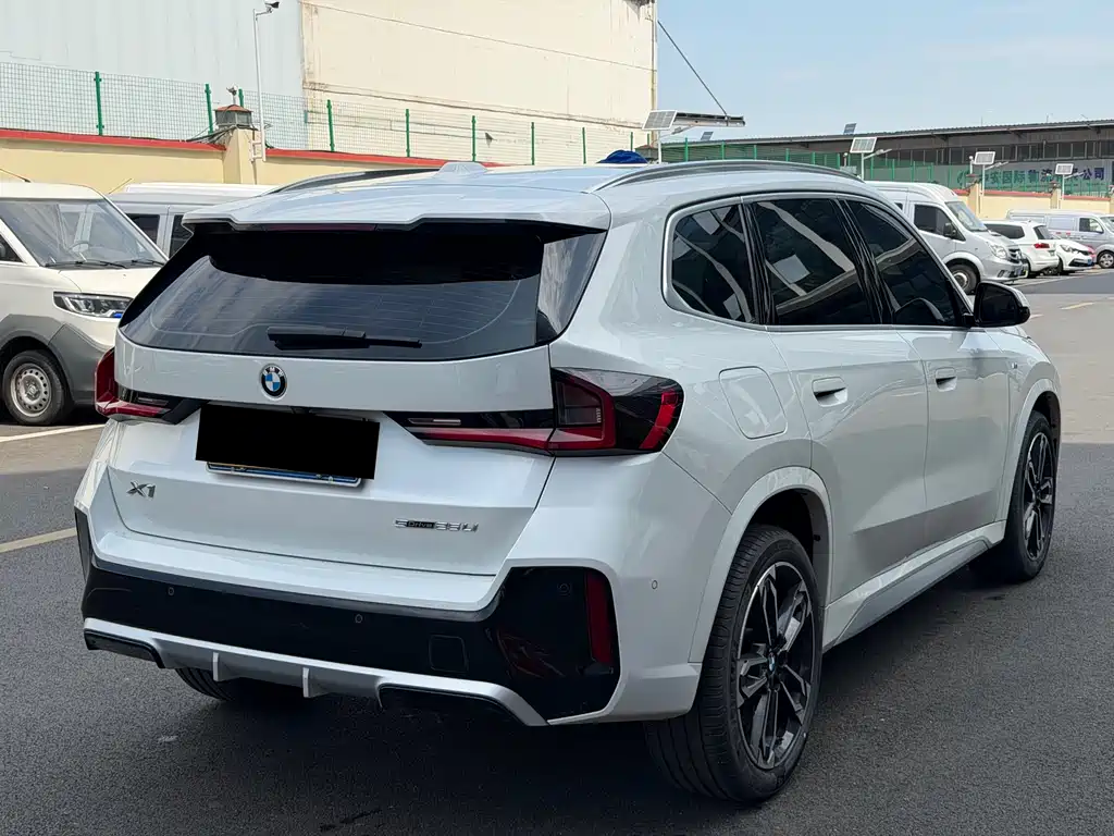 BMW X1 2024 — фото 11