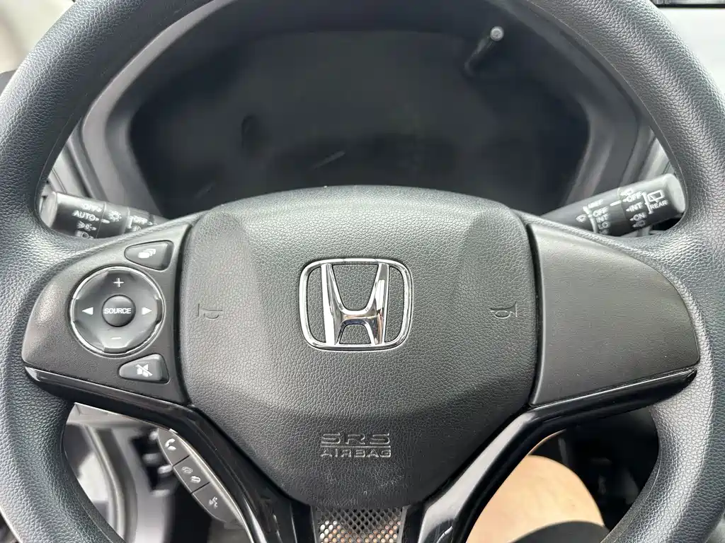 Honda Vezel 2022 — фото 13