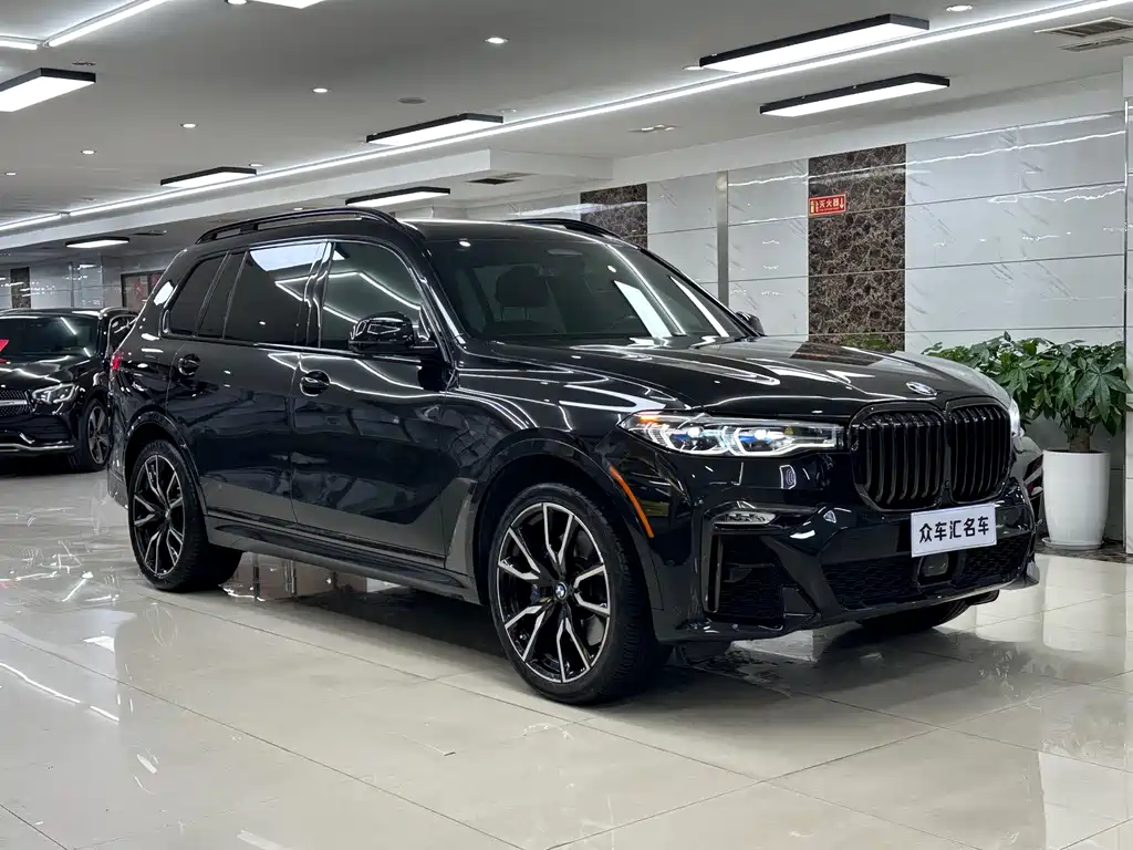 BMW X7 2022 — фото 3