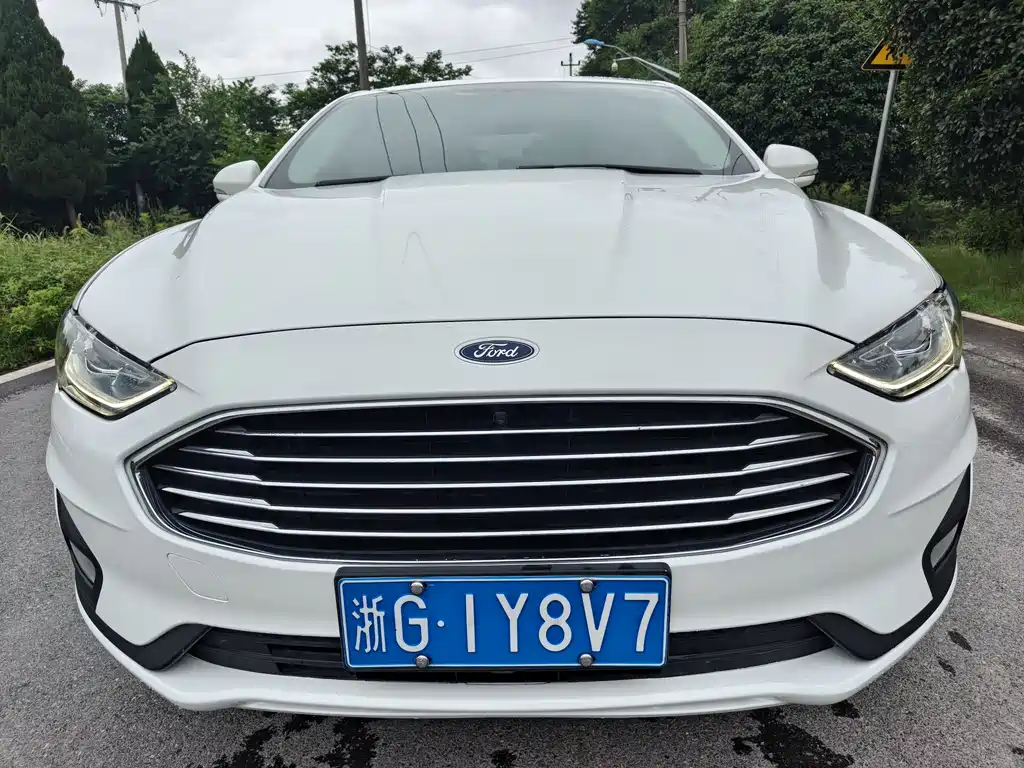 Ford Mondeo 2021 — фото 1