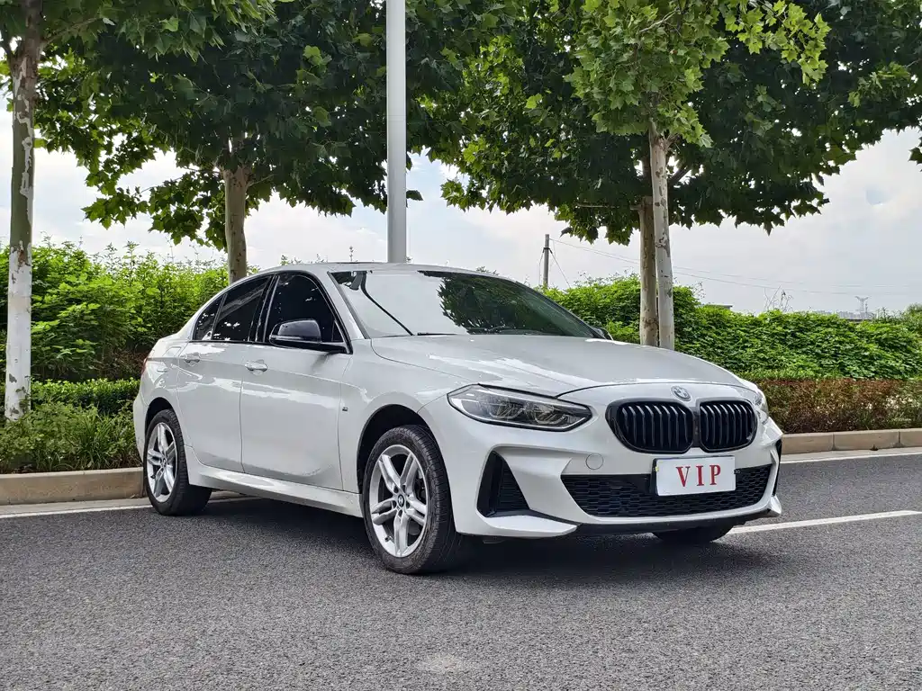 BMW 1 Series 2022
