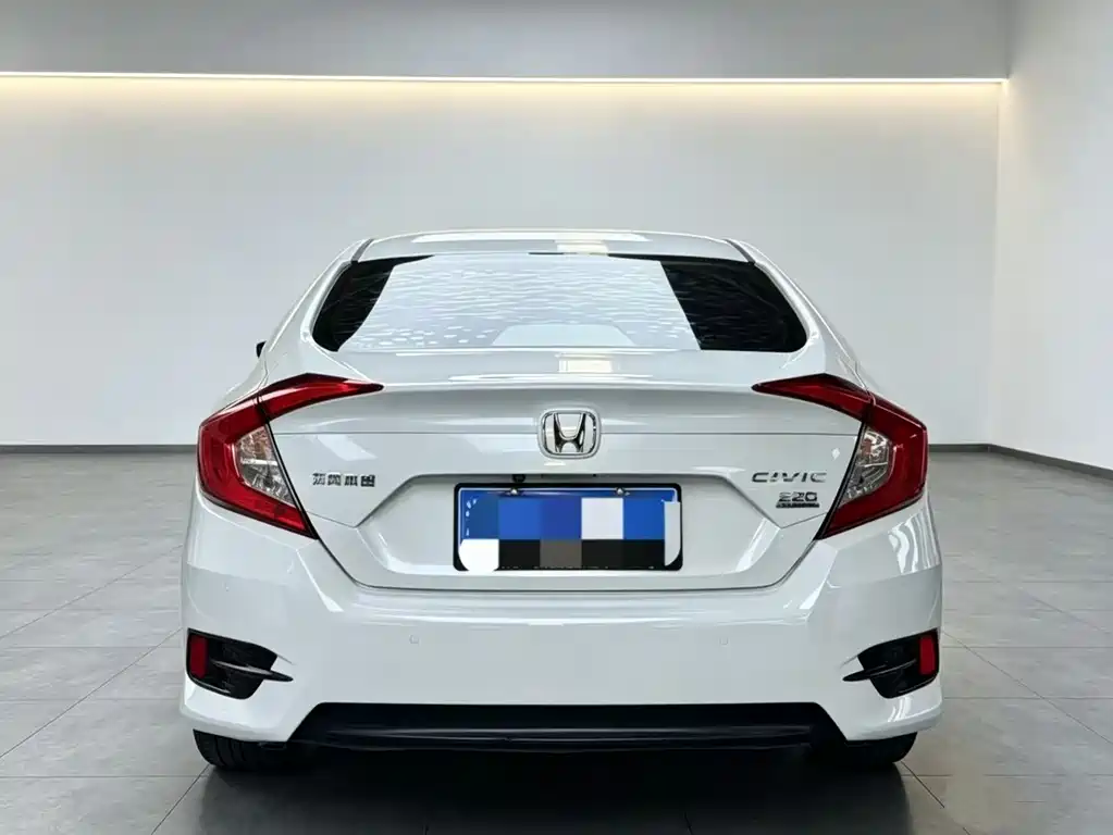 Honda Civic 2020 — фото 10