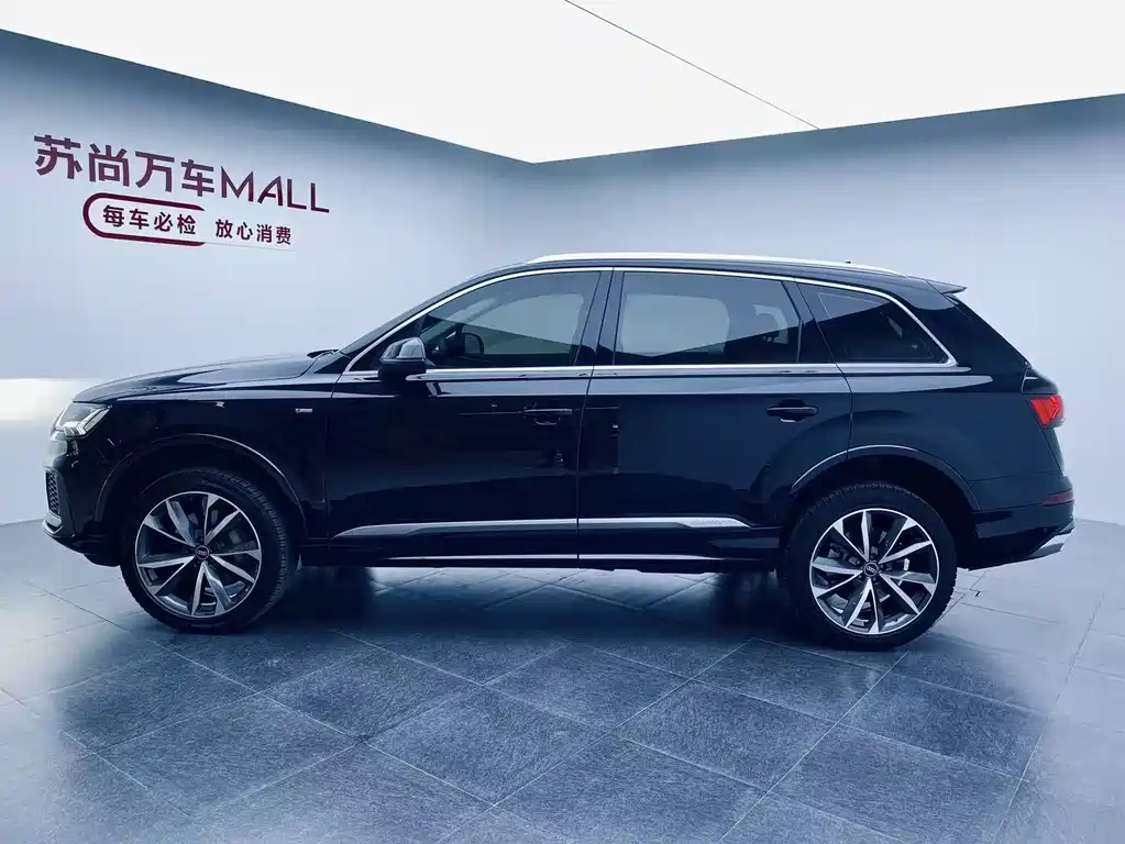 Audi Q7 2021 — фото 4