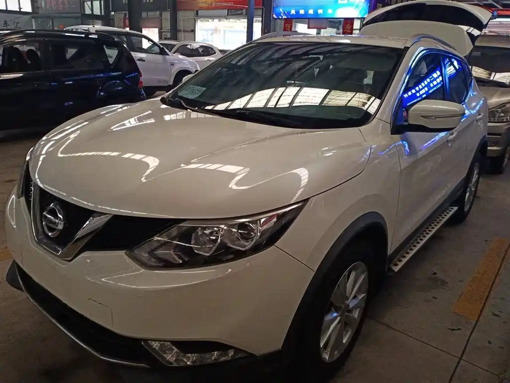 Nissan Qashqai 2017 — фото 1