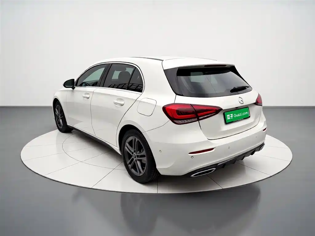 Mercedes-Benz A-Class 2020 — фото 9