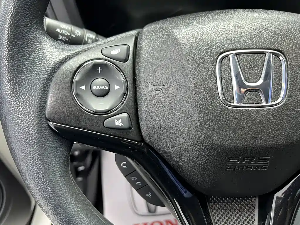 Honda Vezel 2022 — фото 13