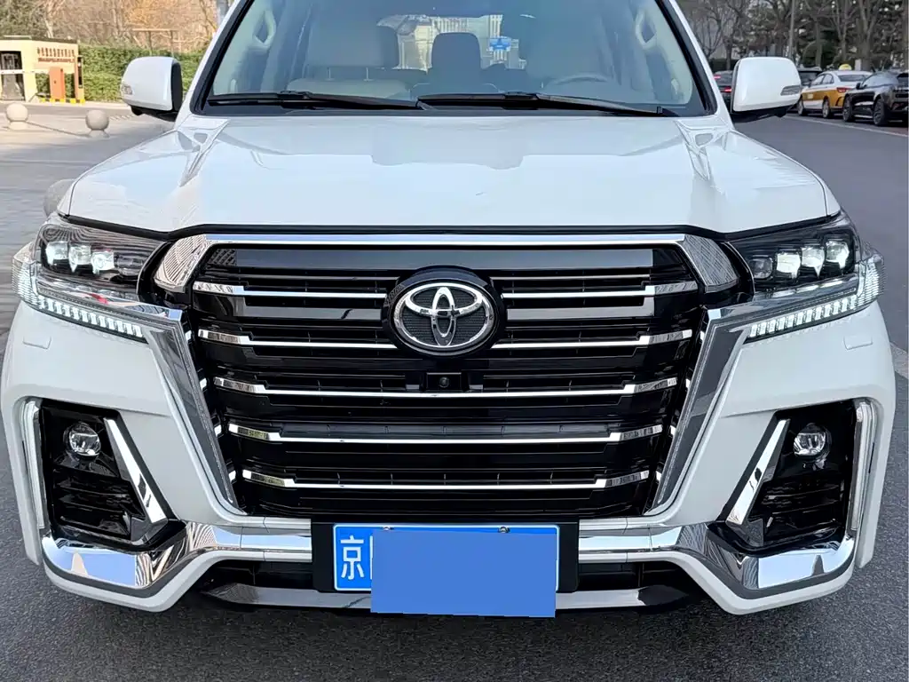 Toyota Land Cruiser 2016