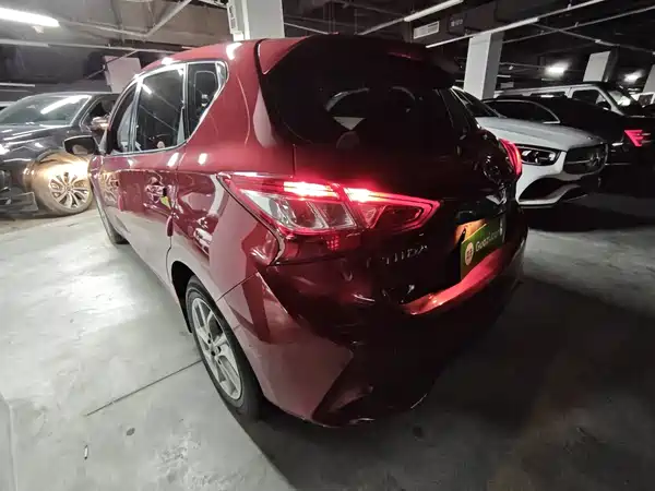 Nissan Tiida 2021